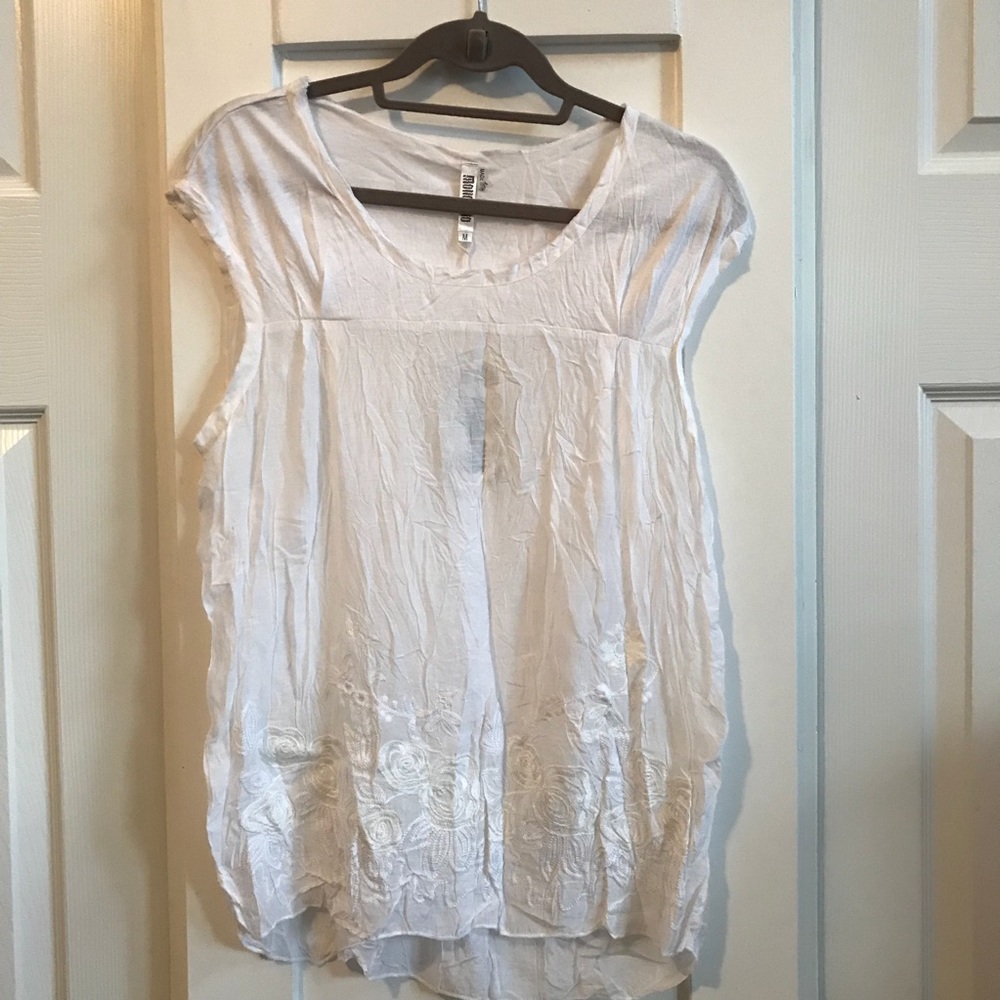 Embroidery Floral Top